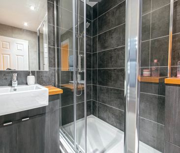 Apt 7, Eagle House - Photo 6