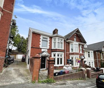 St. Johns Road, NEWPORT - Photo 5