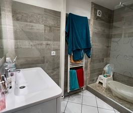 Appartement 4 Pièces 81 m² - Photo 1