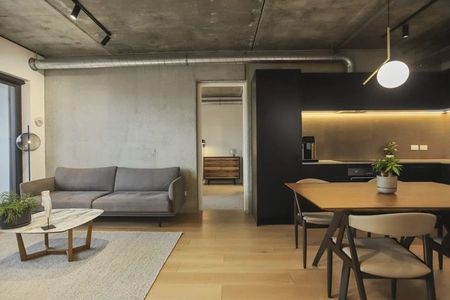 Spacious 2-Bedroom, 2-Bathroom Apartment in Eden Terrace – $820 per Week - Photo 4