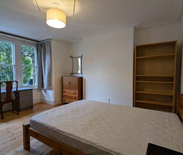 5 bedroom semi-detached house to rent - Photo 6