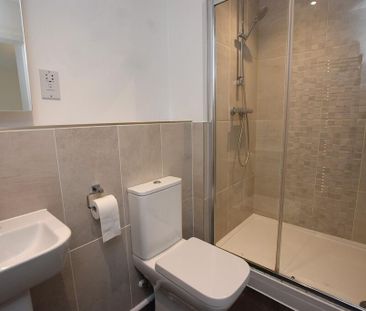 2 bedroom apartment to rent - Photo 6