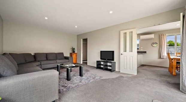 Comfort in Russley - Photo 1