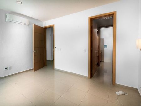 Departamento en Renta | Zona Plaza Galerías - Photo 2