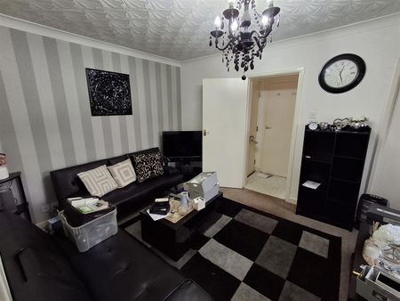 2 Bed Flat To Let On Pembroke Court, Curlew Close, Whitchurch, Cardiff - Photo 2