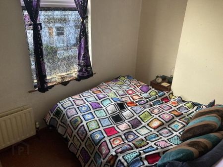 Flat 2, 31 Ashley Avenue, Belfast, BT9 7BT - Photo 3