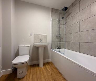 2 bedroom terraced house to rent - Photo 6