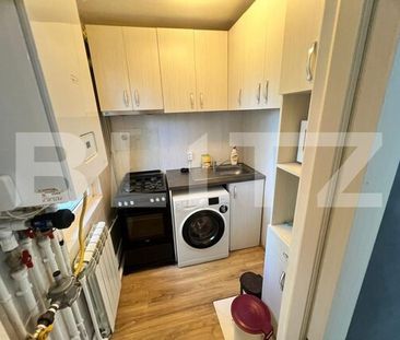 Apartament cu 2 camere, in Valea Rosie, cu centrala propie - Fotografie 3
