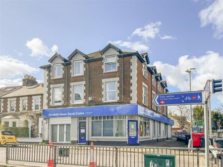 1 bedroom flat to rent - Photo 4