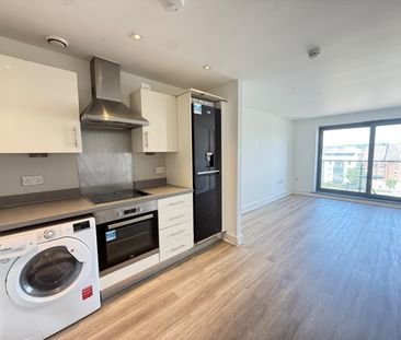 1 bed flat to rent in Woolners Way, Stevenage, Hertfordshire, SG1 - Photo 4