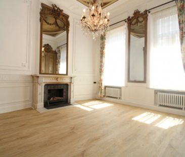 Sablon - Duplex 2ch + cour intérieure +/- 135m² - Bruxelles 1 - Photo 1