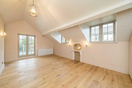 5 bedroom detached house to rent - Photo 3