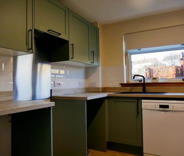 2 bedroom terraced house to rent - Photo 6