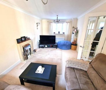 2 bedroom semi-detached house to rent - Photo 2