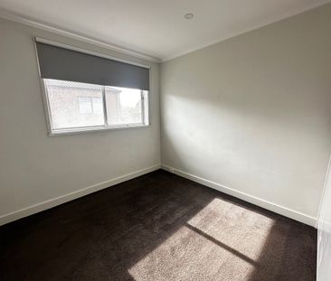 RENOVATED & CENTRALLY LOCATED - Photo 2