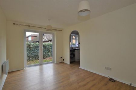 1 bedroom flat to rent - Photo 2