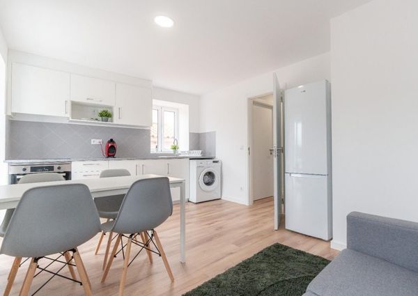 3 Quartos para estudantes junto ao Polo 2 em Coimbra