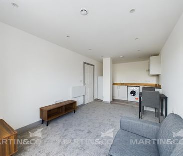 1 bedroom apartment to rent - Photo 4