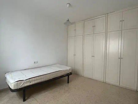 Piso de alquiler en Amador de Los Ríos, La Calzada - La Florida - Photo 2