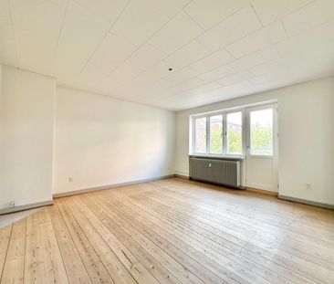 Lys og indbydende lejlighed i Odense C med gode faciliteter - Foto 1