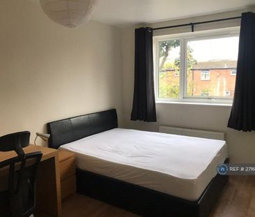 3 bedroom end of terrace house to rent - Photo 3