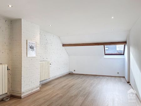 BELLE-ÉTAGEWONING MET TUIN - Photo 3