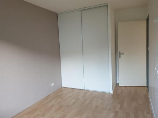 Location Maison 4 pièces 76m² DISSAY 86130 - Photo 1