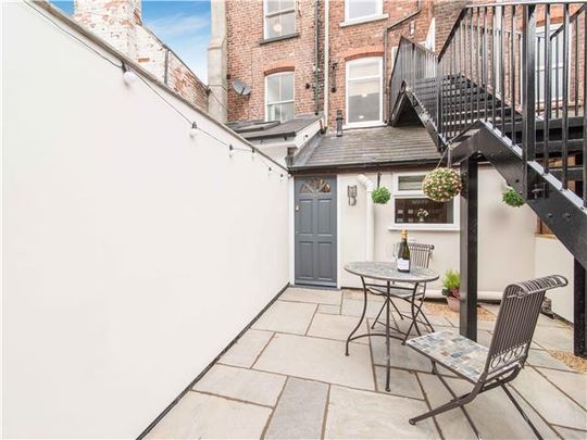 2 bedroom duplex to rent - Photo 1