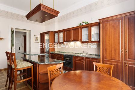 Pronájem bytu 2+kk 70 m² - Photo 2