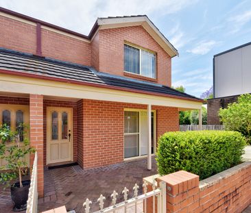 4/85 Marlborough Street, Leichhardt NSW 2040 - Townhouse For Rent |... - Photo 2