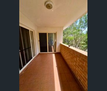 Two Bedroom 2 Bathroom Apartment For Rent - Photo 5