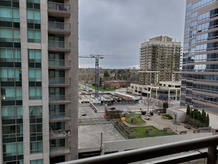 For Lease - 256 Doris Avenue Unit# 1011, Toronto, Ontario - Photo 2