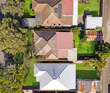 Family House with Timber Flooring on A Quiet Street for rent - Photo 5
