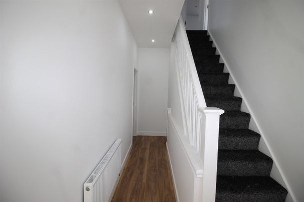 Easton Street, High Wycombe - Photo 1