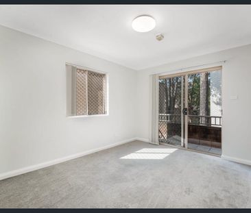 Modern 1 Bedroom Unit in the Heart of Liverpool - Photo 5