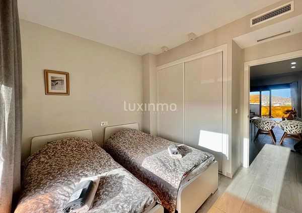 Luxurious 3-Bedroom Flat with Stunning Views in Finestrat-Terra Marina