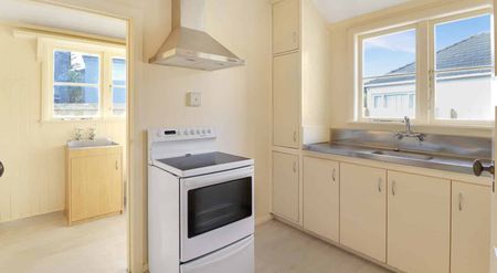 Epuni Living - Photo 2