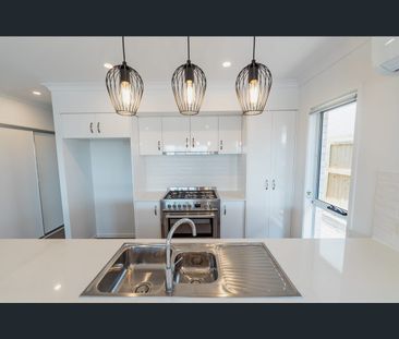 4 Harlin Street, Ormeau Hills, Qld 4208 - Photo 6