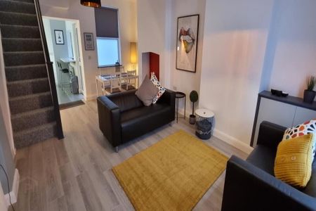 15 Ravenscroft Street, Belfast, BT5 5BE - Photo 3