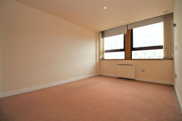 Lee Circle, Leicester, LE1 3RF - Photo 1