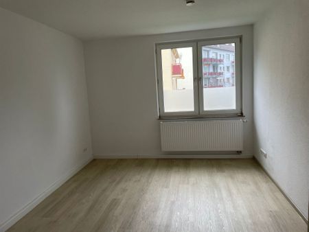 Nähe Tivoli - helle, WG-geeignete 3-Zimmer-Wohnung - Photo 3