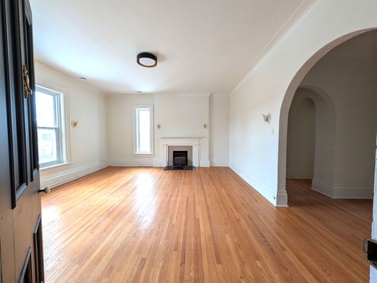 For Lease - 35 King Street Unit# Unit 3, Prince Edward County, Ontario - Photo 1