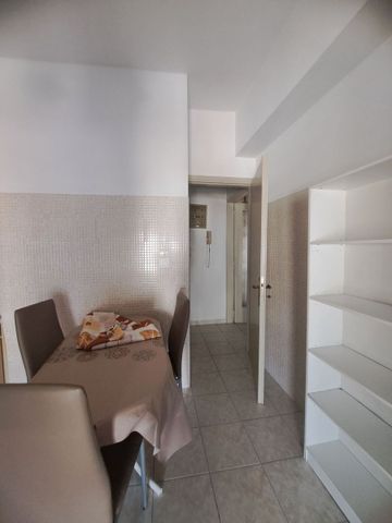 Studio/Γκαρσονιέρα για ενοικίαση Αγία Βαρβάρα (Λαμία) - Φωτογραφία 2