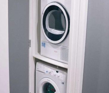 Bells Square, - Room Available, S1 - Photo 5