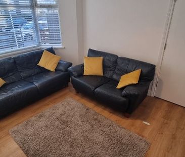 137 Ulsterville Avenue, Belfast BT9 7AU - Photo 6