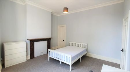 5 Bed Terraced House, Ashley Hill, BS6 - Photo 4