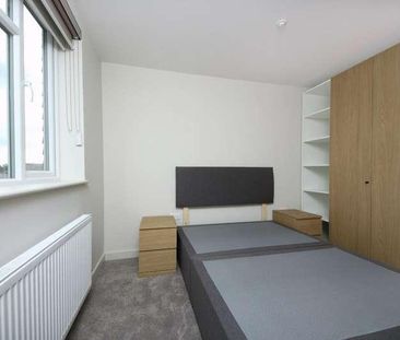 Lowfield Road, W3 - Photo 5