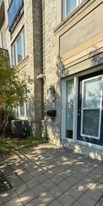 Rare 1 bed, 1 bath townhome, 2 parking FOR RENT - Erin Mills - Photo 3