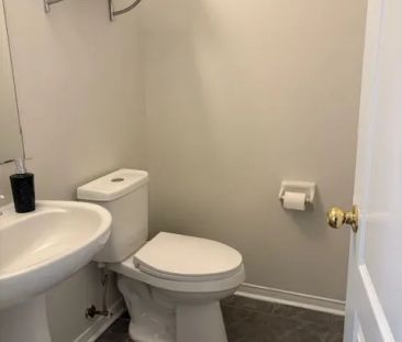 599 Rossellini Drive - Photo 2