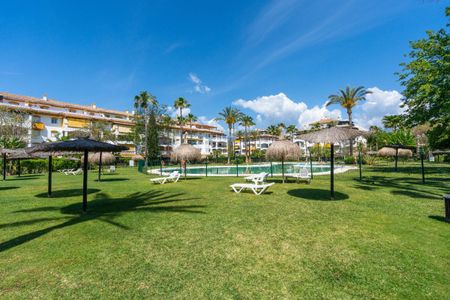 Alquiler Apartamento en Nueva Andalucía, Marbella - Photo 4